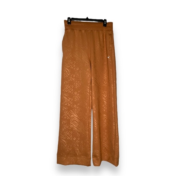 Puma Luxe Embossed Track Pants Wide Leg Size Small - Picture 2 of 7